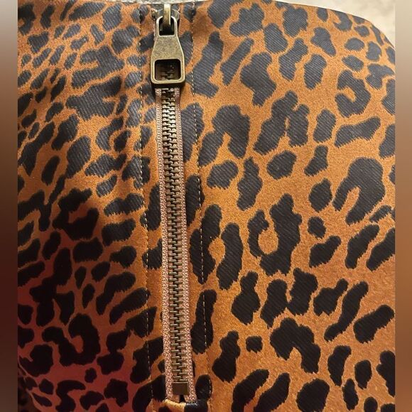 NWOT Urban Outfitters Ecoté Leopard Print Mini Skirt - Picture 5 of 7
